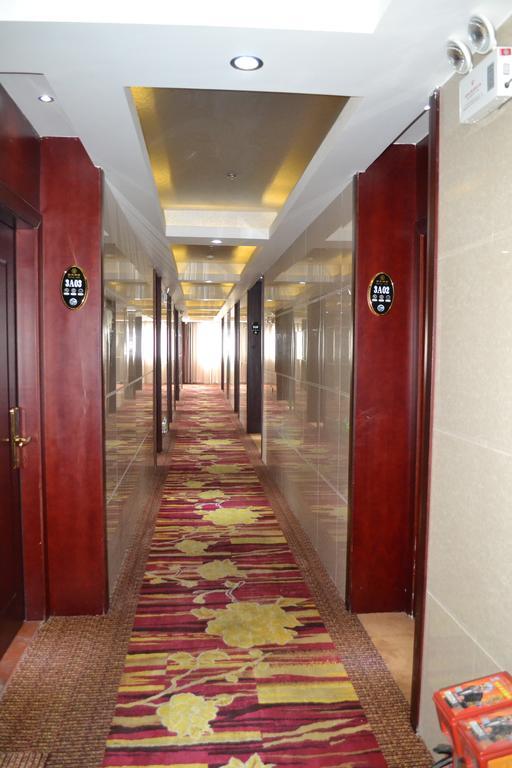 Xiang Tian Hotel Гуанчжоу Экстерьер фото